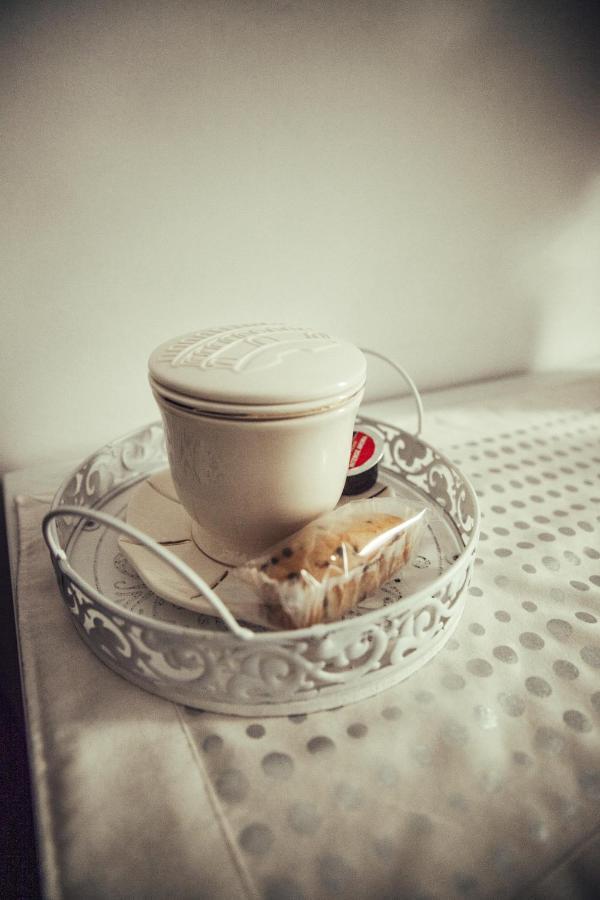 Aleandre Bed & Breakfast Foggia Exterior photo