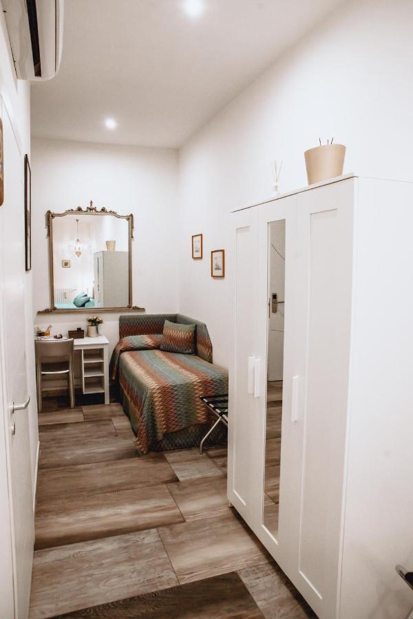 Aleandre Bed & Breakfast Foggia Exterior photo