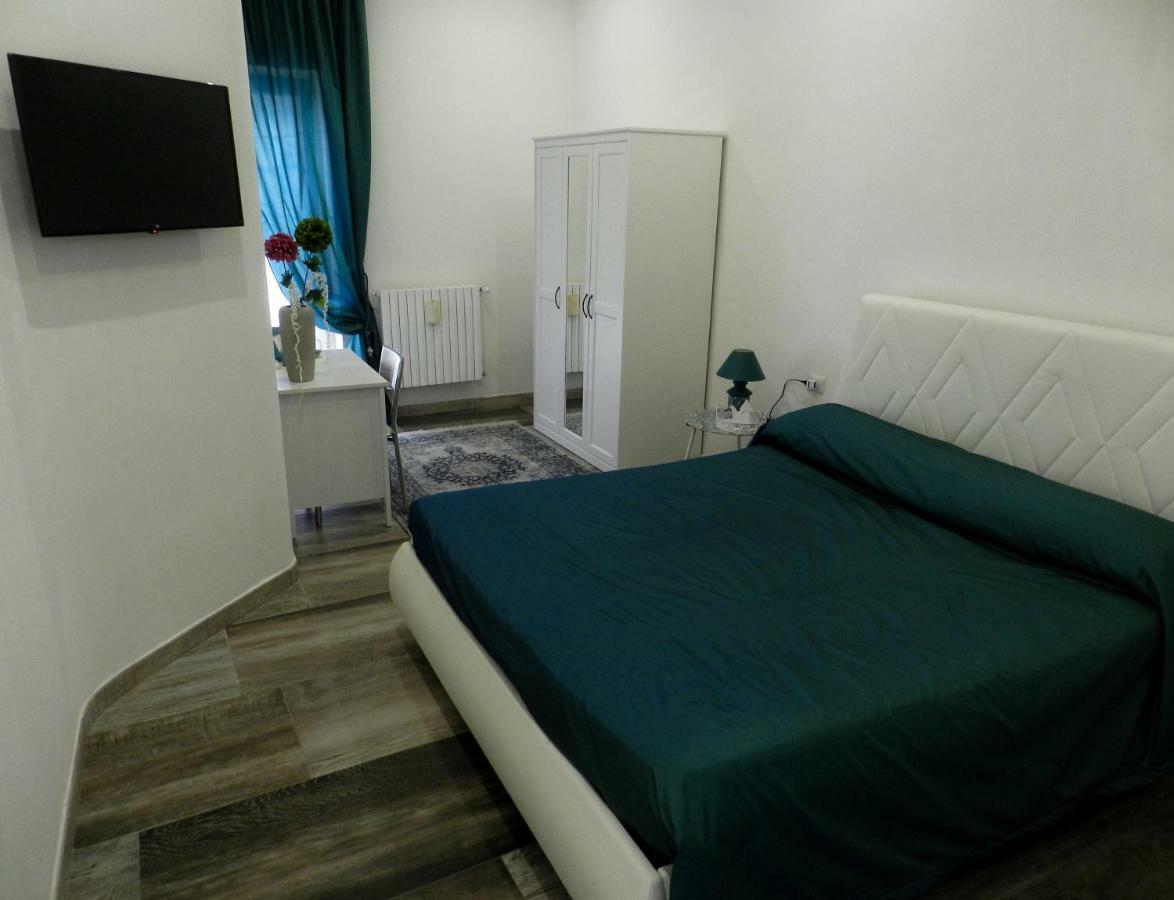 Aleandre Bed & Breakfast Foggia Exterior photo